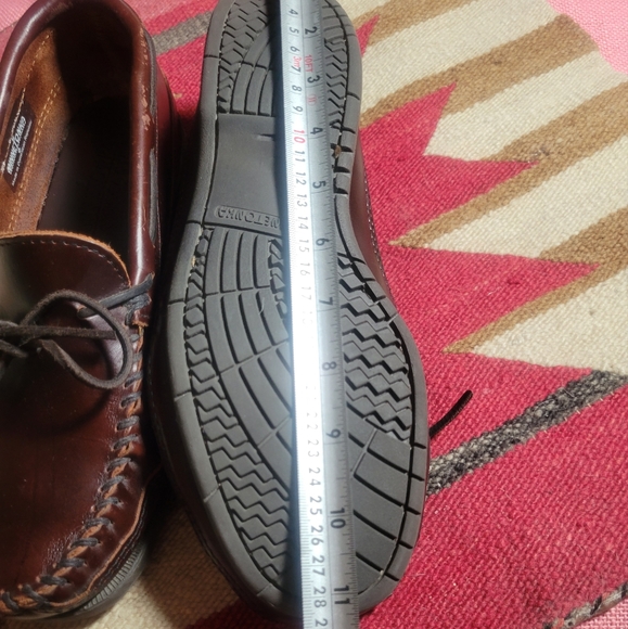 Minnetonka Moccasin Leather Loafers - Picture 5 of 11
